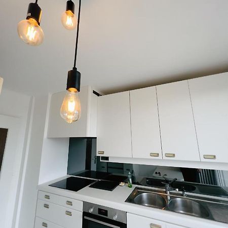 Appartement Spacieux Avec Balcon Saint-Fons Extérieur photo